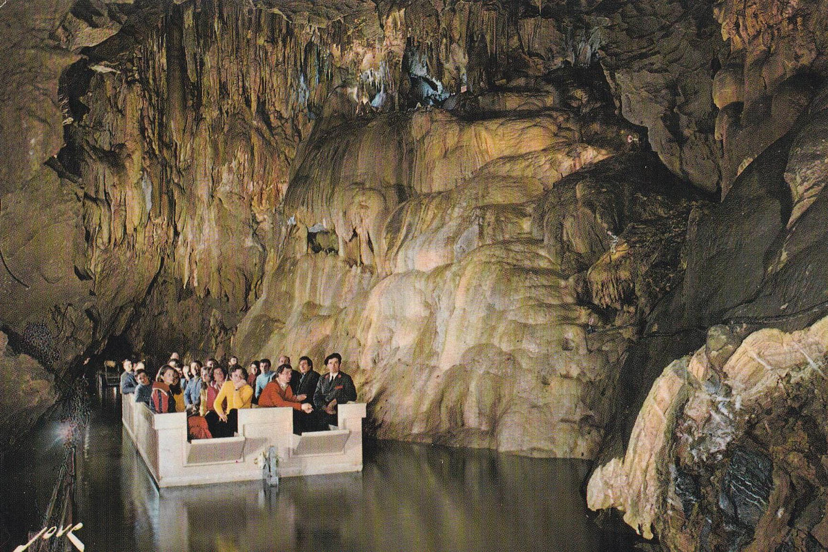 POSTAL B7720: FRANCIA: GRUTA DE BETHARRAM. LA RIVIERA