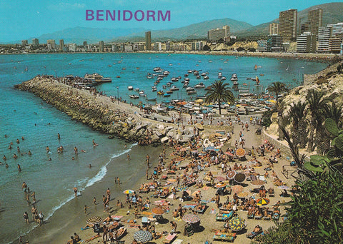 POSTAL B7919: BENIDORM: PLAYA PONIENTE