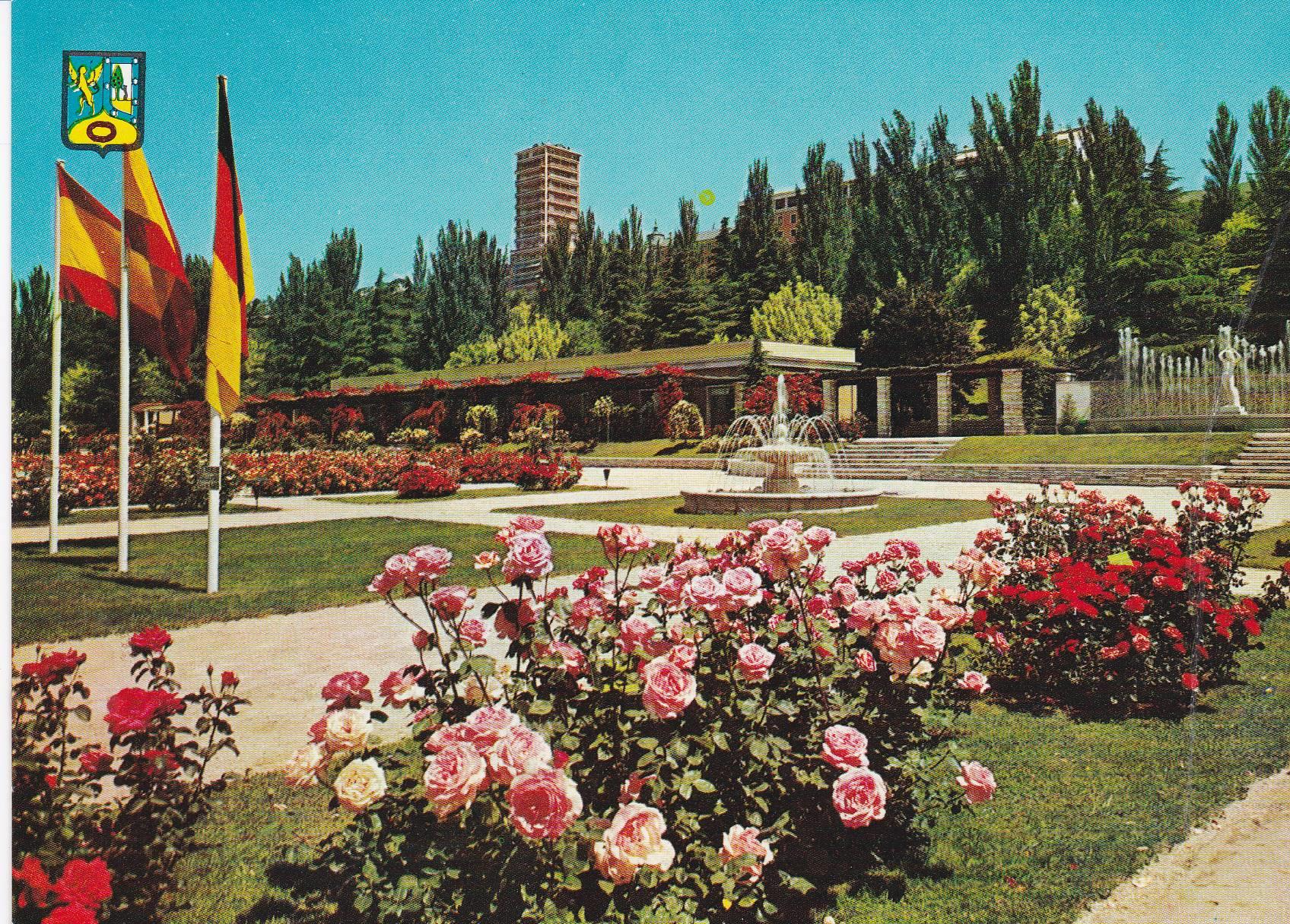 POSTAL B7942: MADRID: LA ROSALEDA