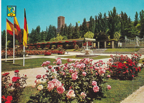 POSTAL B7942: MADRID: LA ROSALEDA