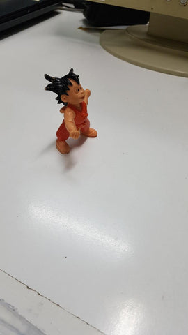 Figura PVC: Son Goku de pequeño con su baston magico