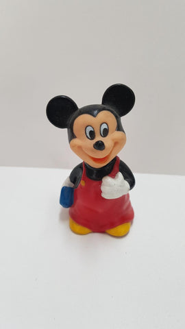 Figura-sacapuntas PVC: Mickey Mouse con martillo en la mano. Made in China