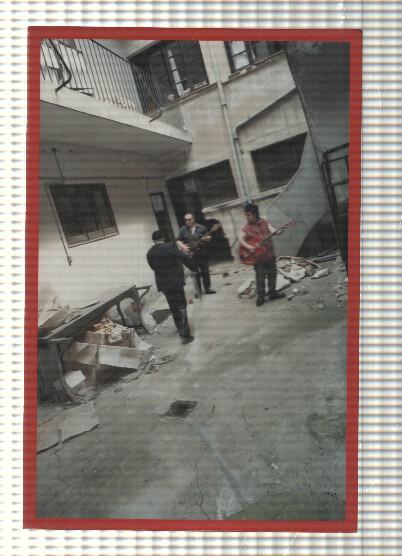 Foto tamaño postal: de la banda de los Lobos Negros