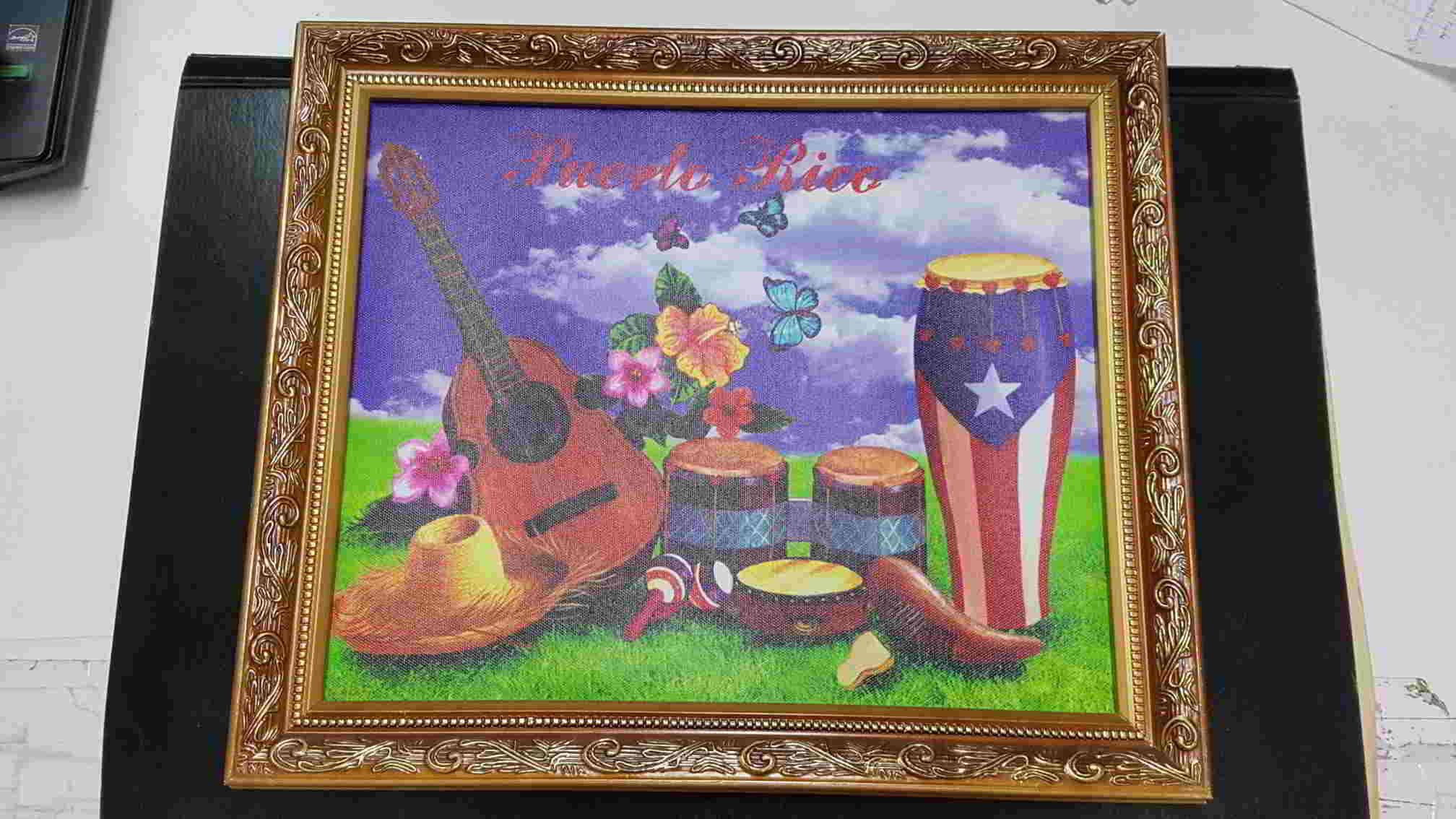 Cuadro: de instrumentos musicales. Puerto Rico