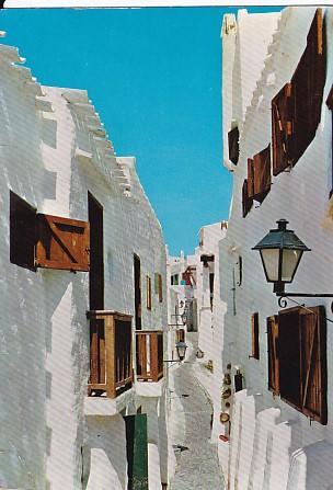 POSTAL 58015: Binibeca (Menorca) Pueblo de Pescadores Una calle