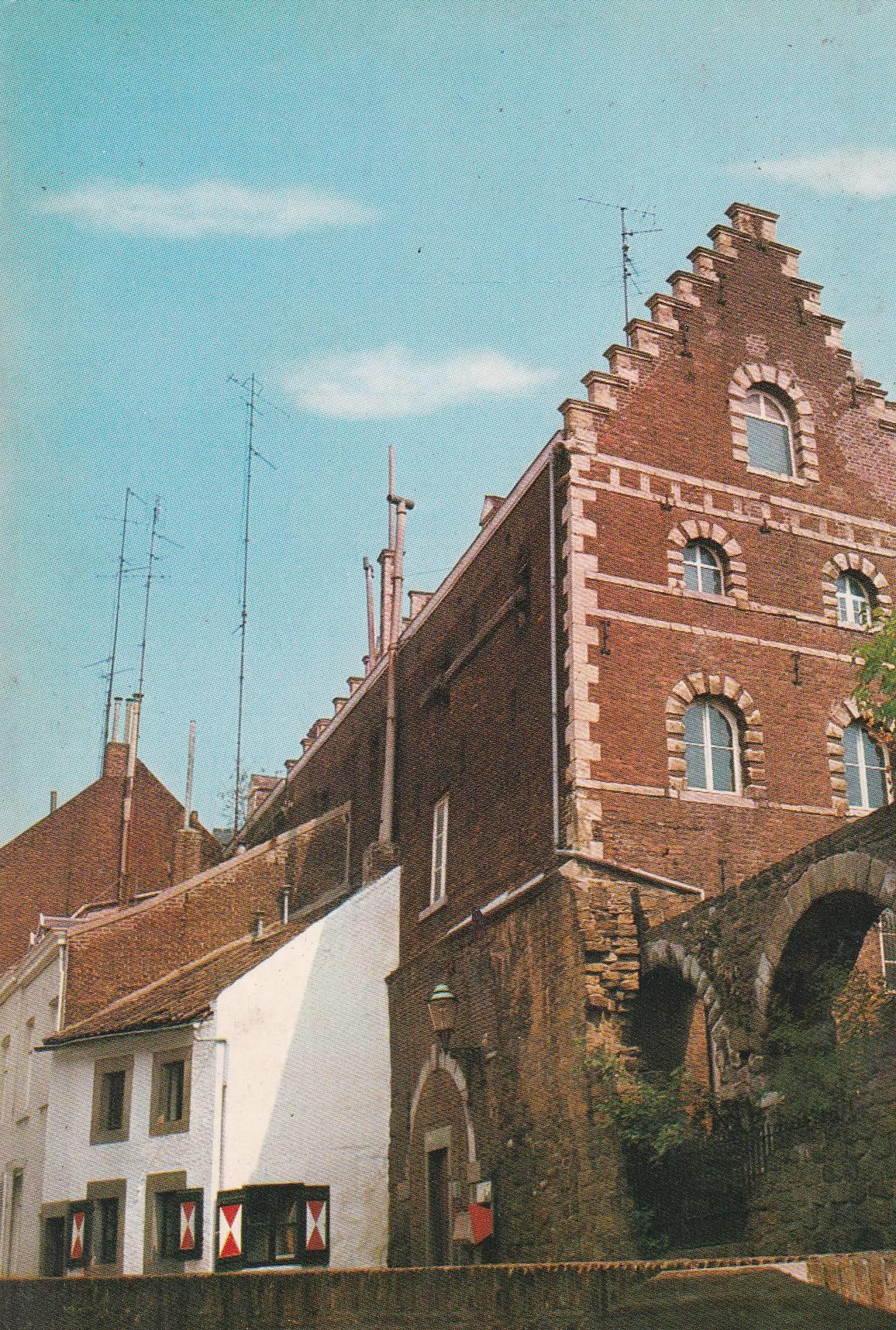 POSTAL B8035: AMSTERDAM: MAASTRICHT