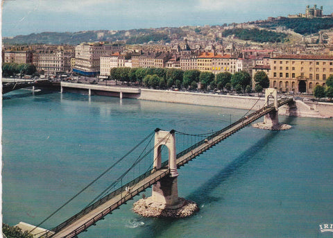 POSTAL B8066: LYON: RHONE