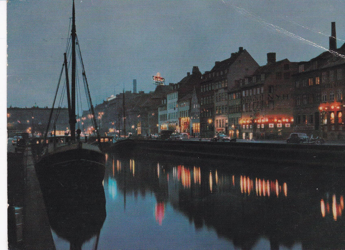 POSTAL B8155: COPENHAGUE: NYHAUN VISTA NOCTURNA