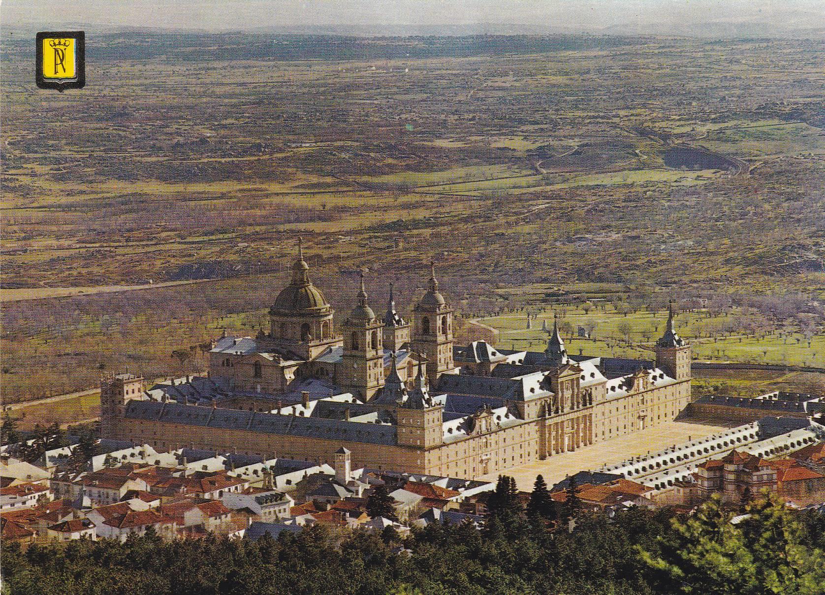 POSTAL B8261: EL ESCORIAL: VISTA GENERAL