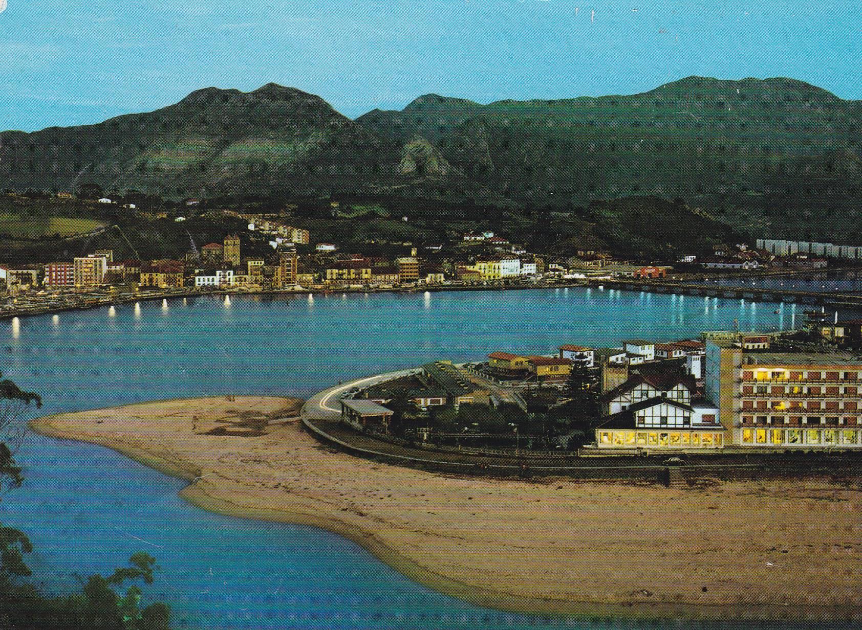 POSTAL B8263: RIBADESELLA: BAHIA