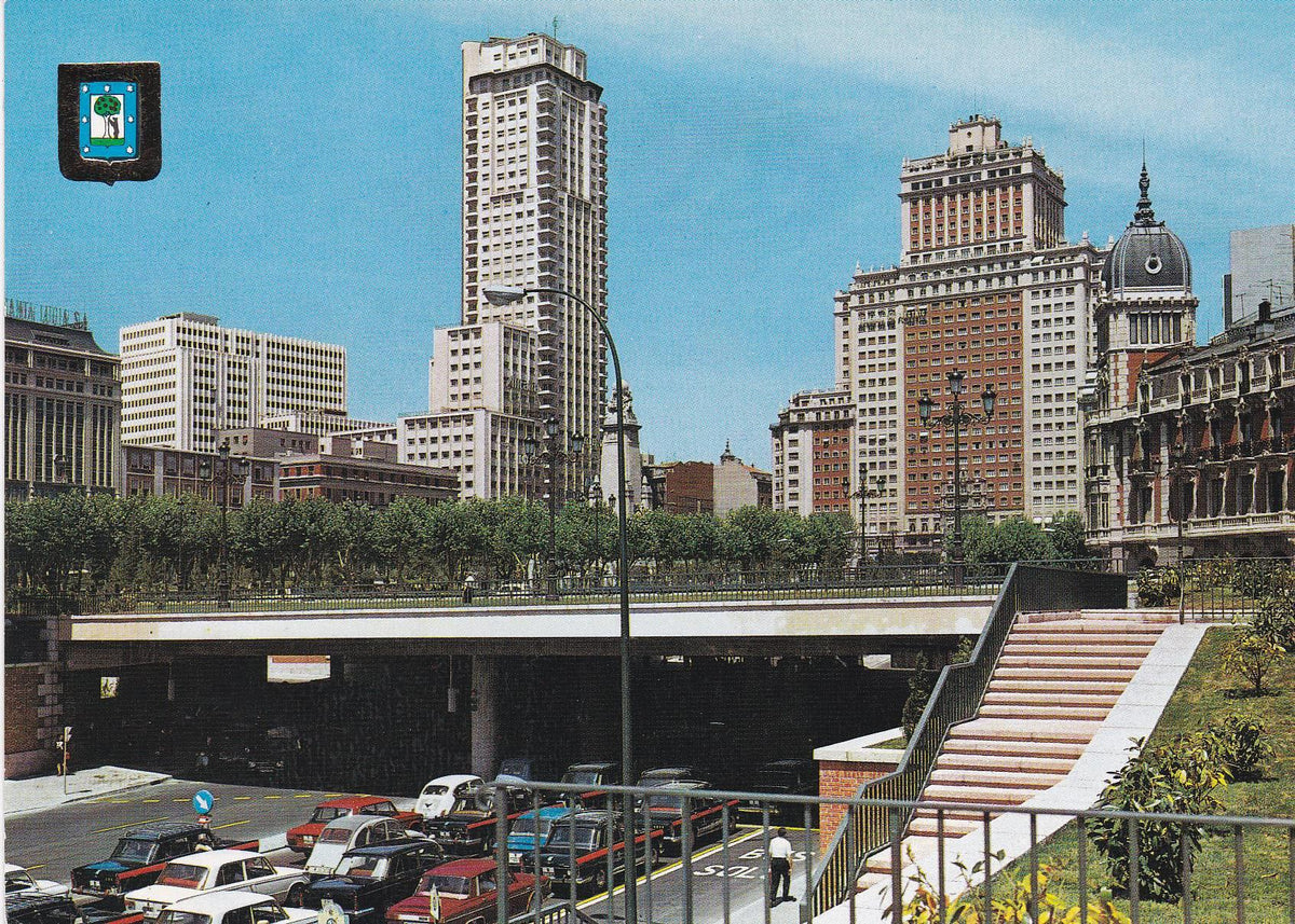 POSTAL B8373: MADRID: PLAZA ESPAÑA