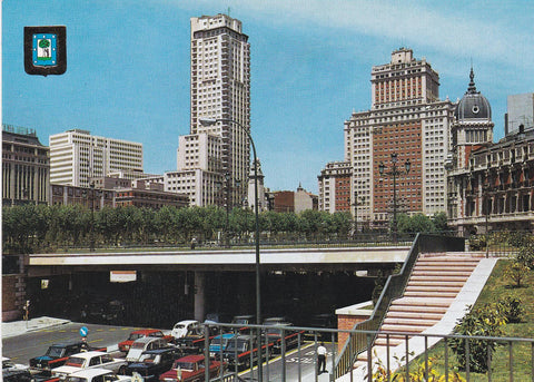 POSTAL B8373: MADRID: PLAZA ESPAÑA