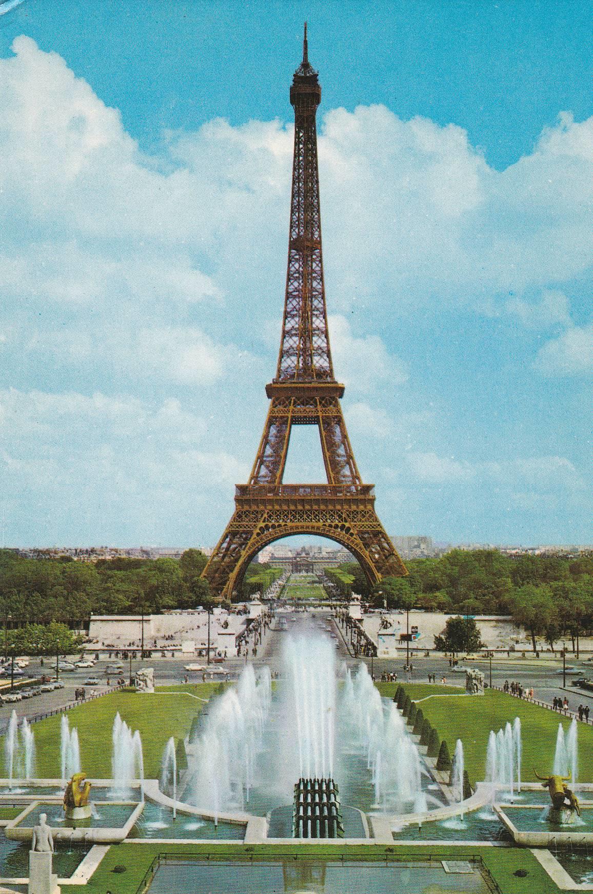 POSTAL B8436: PARIS: TORRE EIFFEL