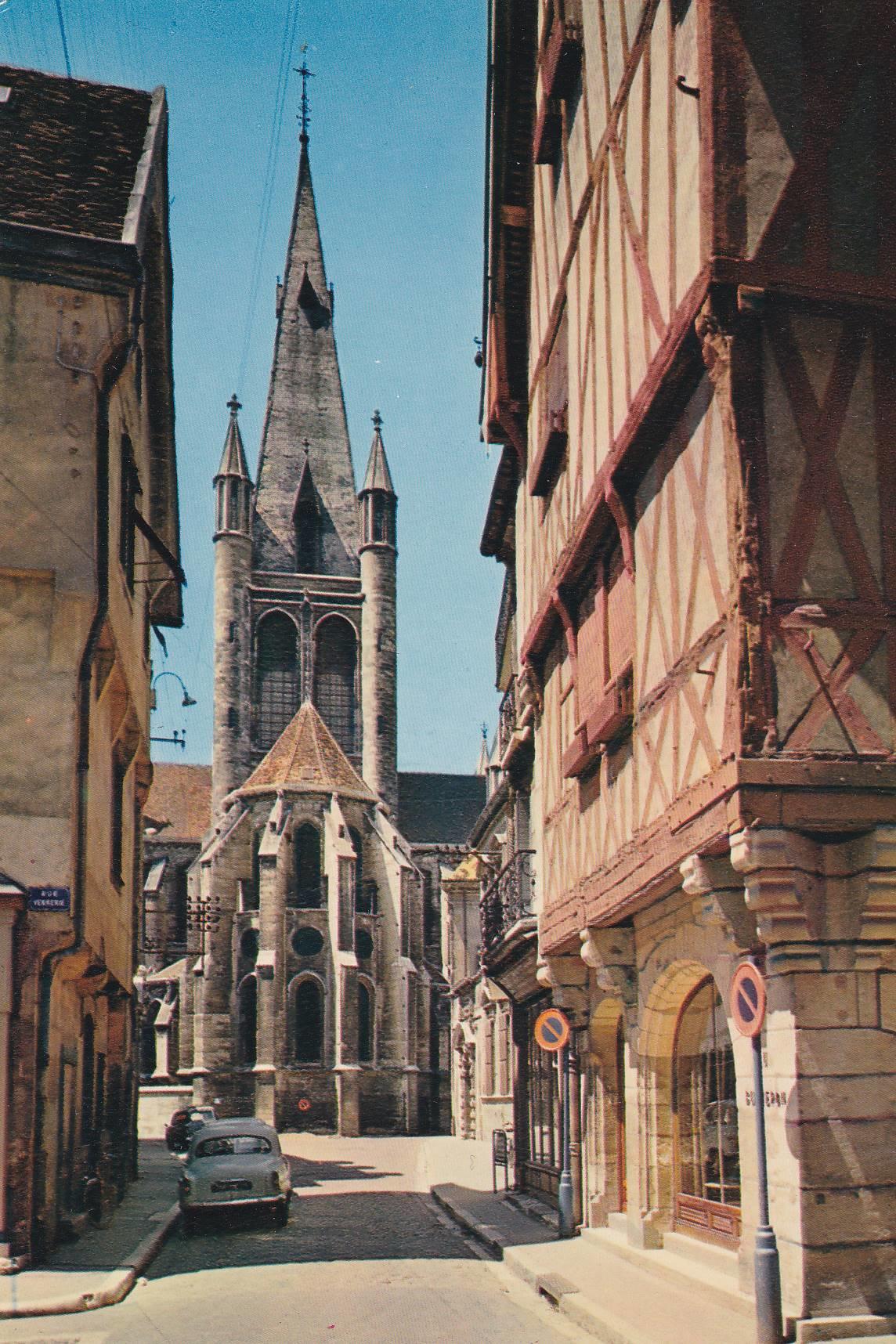 POSTAL B8443: DIJON: RUE DE LA CHOUETTE