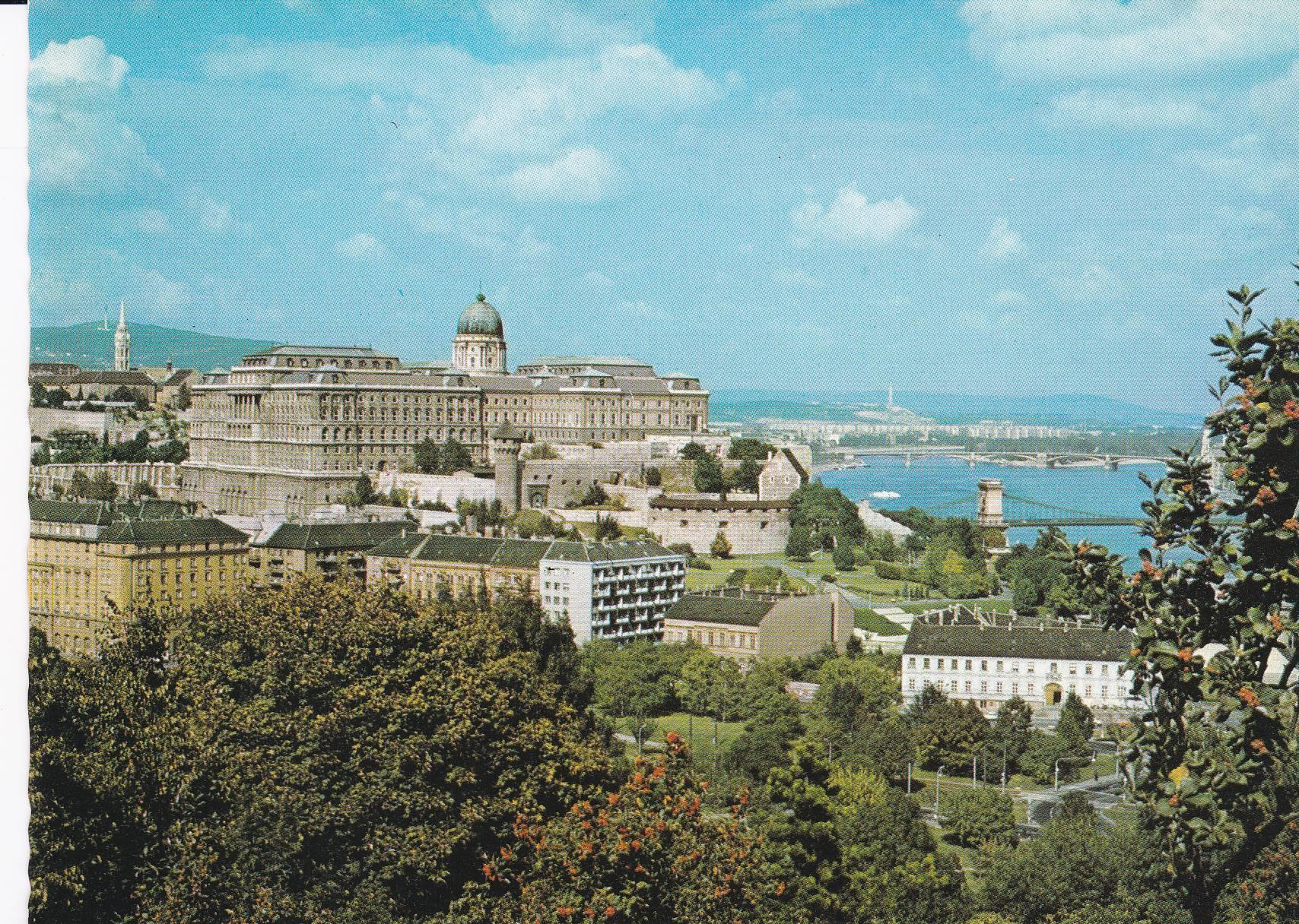 POSTAL B8540: BUDAPEST: CASTILLO. VISTA AEREA