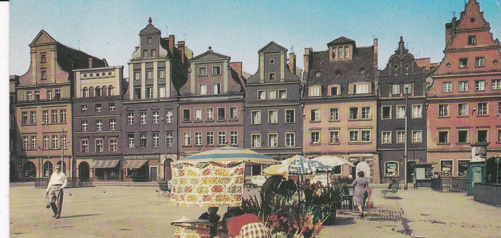 POSTAL B8585: PRAGA: WROCLAW. CALLE TIPICA