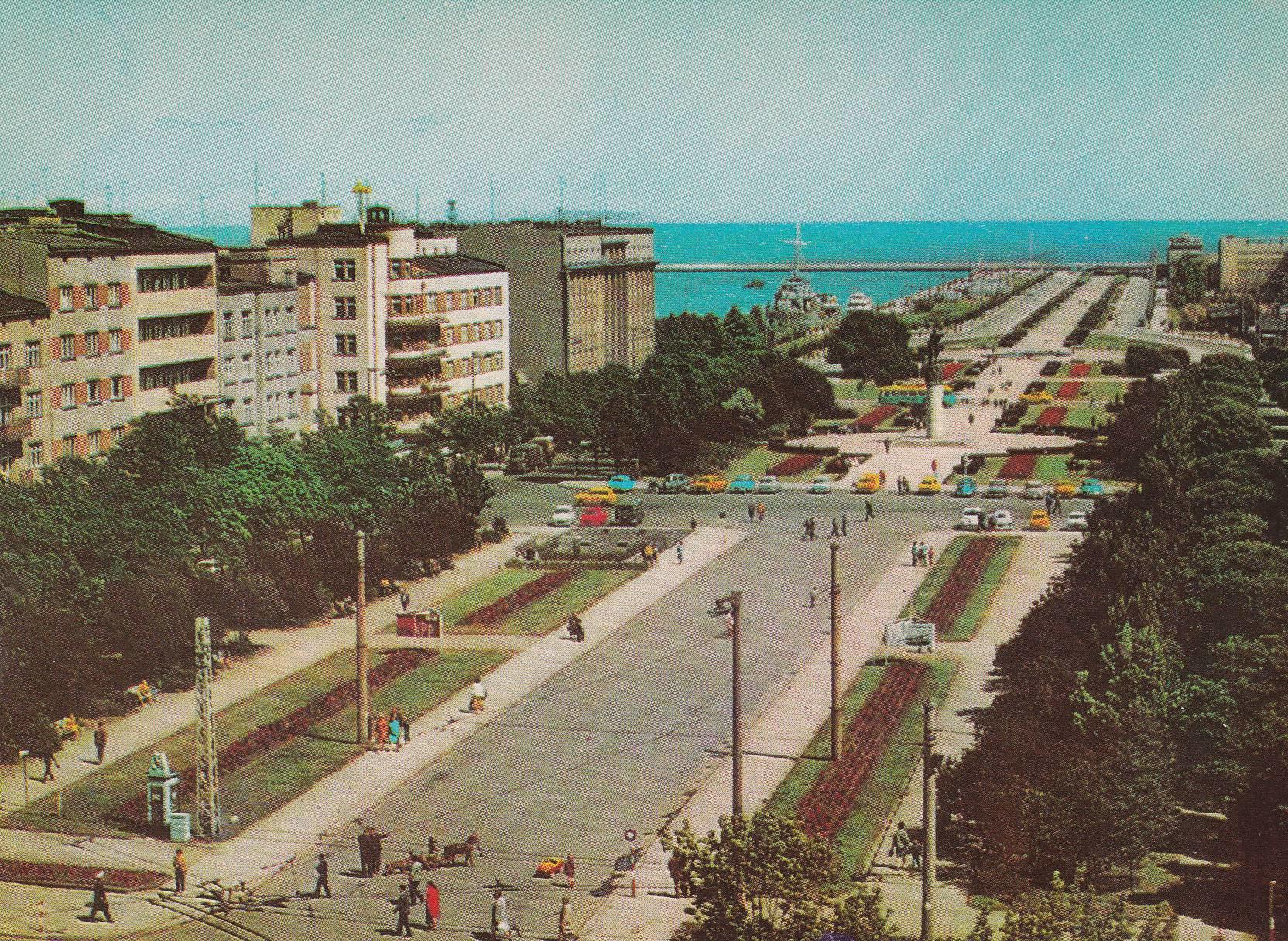 POSTAL B8587: PRAGA: GDYNIA