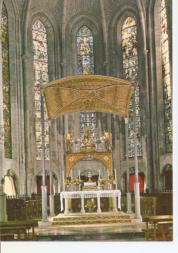 Postal 032458 : Roncesvalles (Navarra). Altar principal y Baldaquino