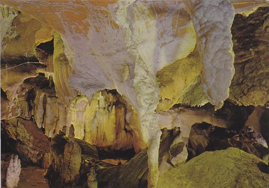 Postal 60495. grutas la boca del dragon. Urdax (Navarra)