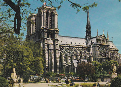 POSTAL B8677: PARIS: NOTRE DAME