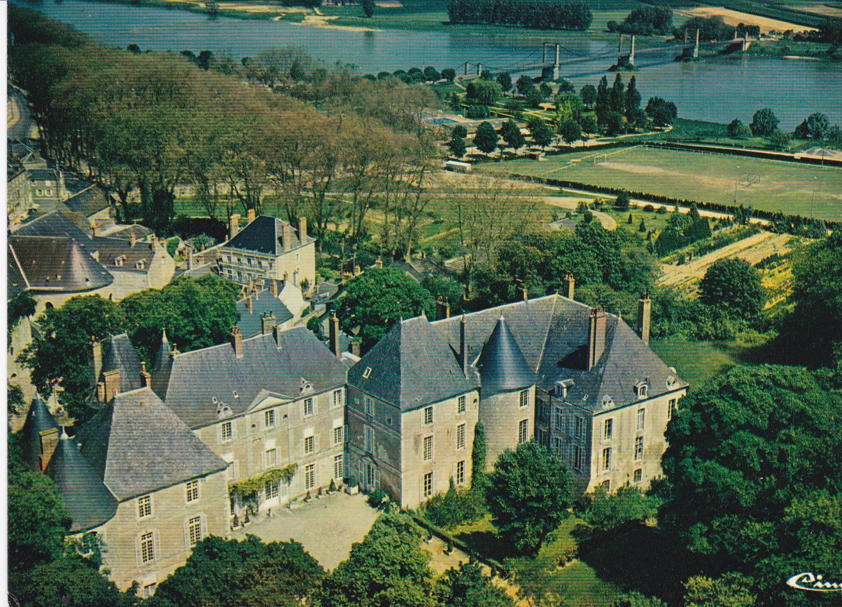 POSTAL B8681: LOIRET: EL CASTILLO