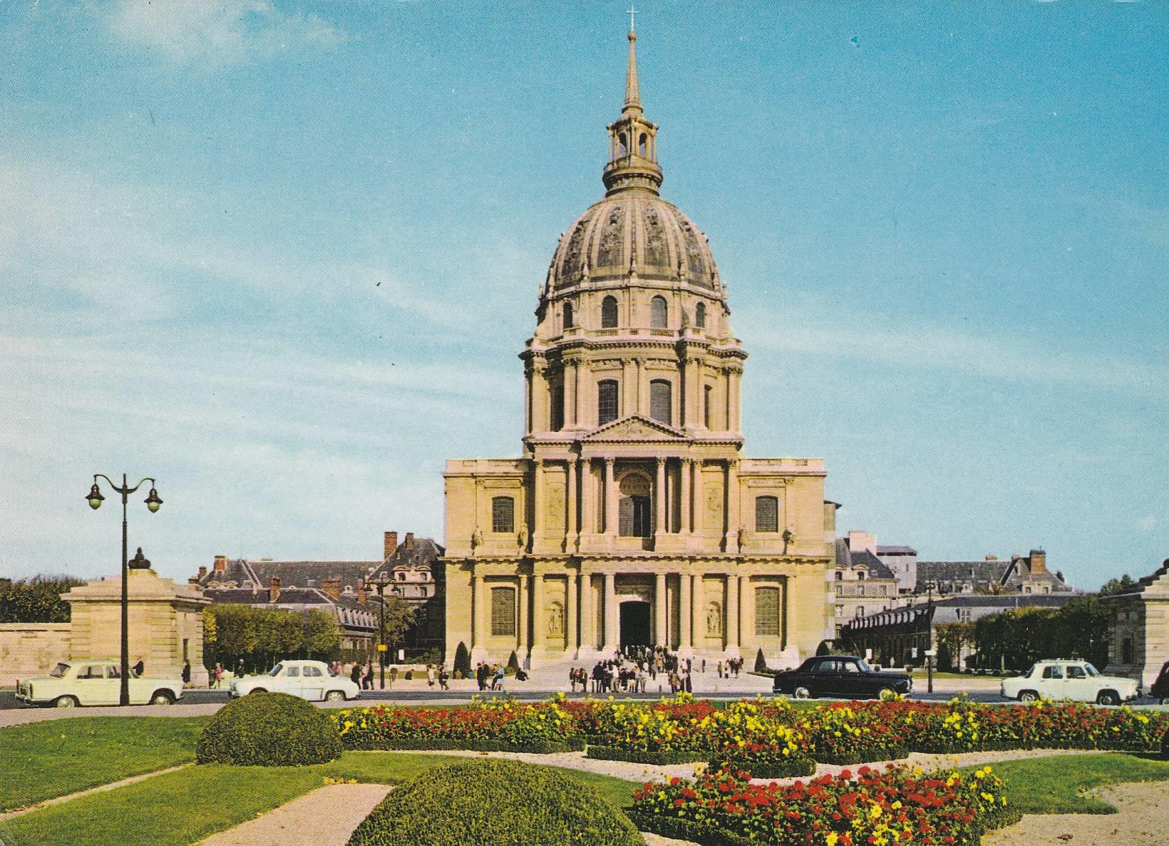 POSTAL B8689: PARIS: LES INVALIDES