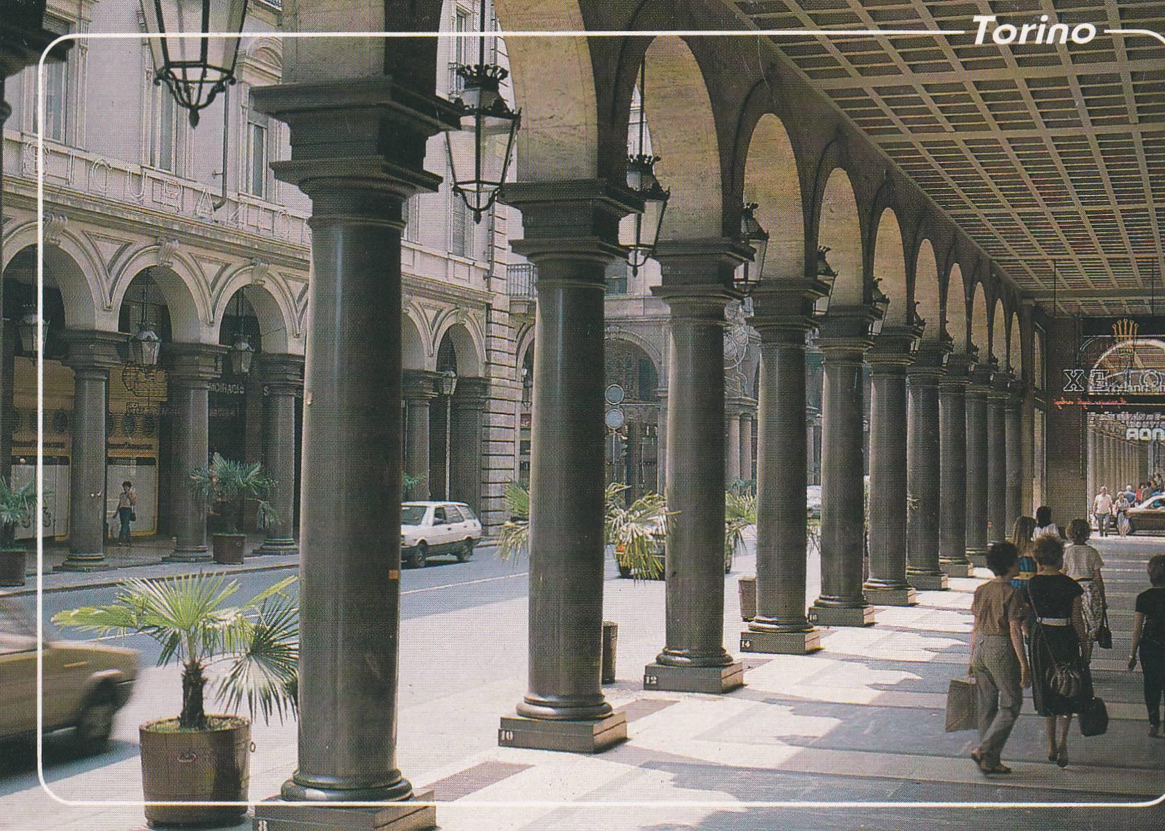 POSTAL B8751: TORINO: PORTICOS DE LAS CALLES DE ROMA