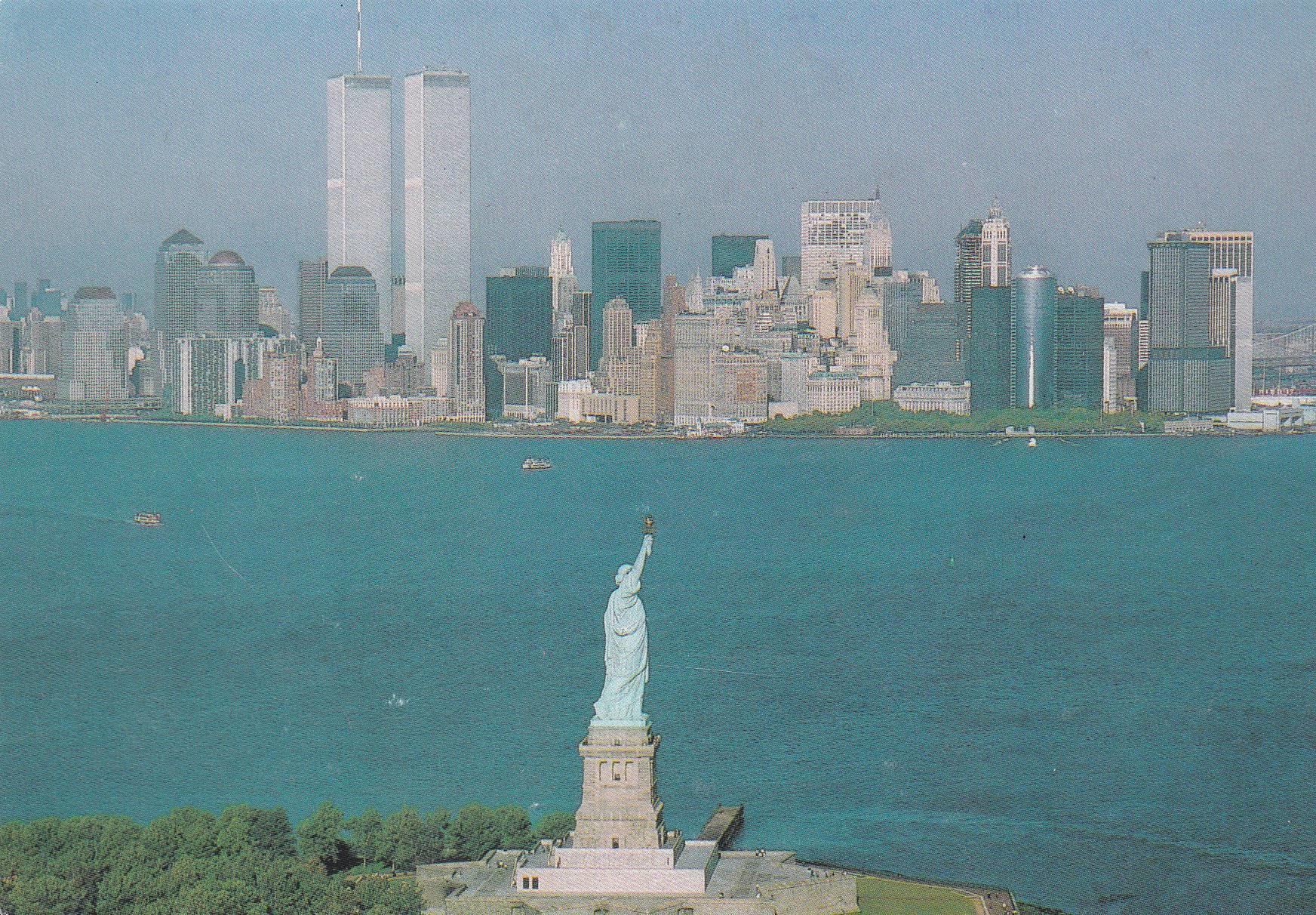 POSTAL B8888: NUEVA YORK: VISTA AEREA ESTATUA DE LA LIBERTAD