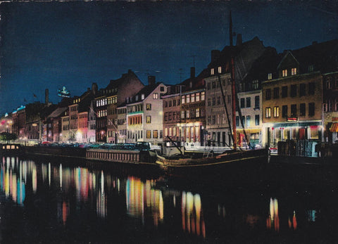 POSTAL B8891: COPENHAGUE: VISTA NOCTURNA NYHAUN