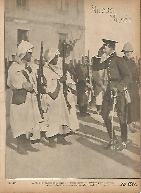 LAMINA 11643: Alfonso XIII con las tropas en Leganes
