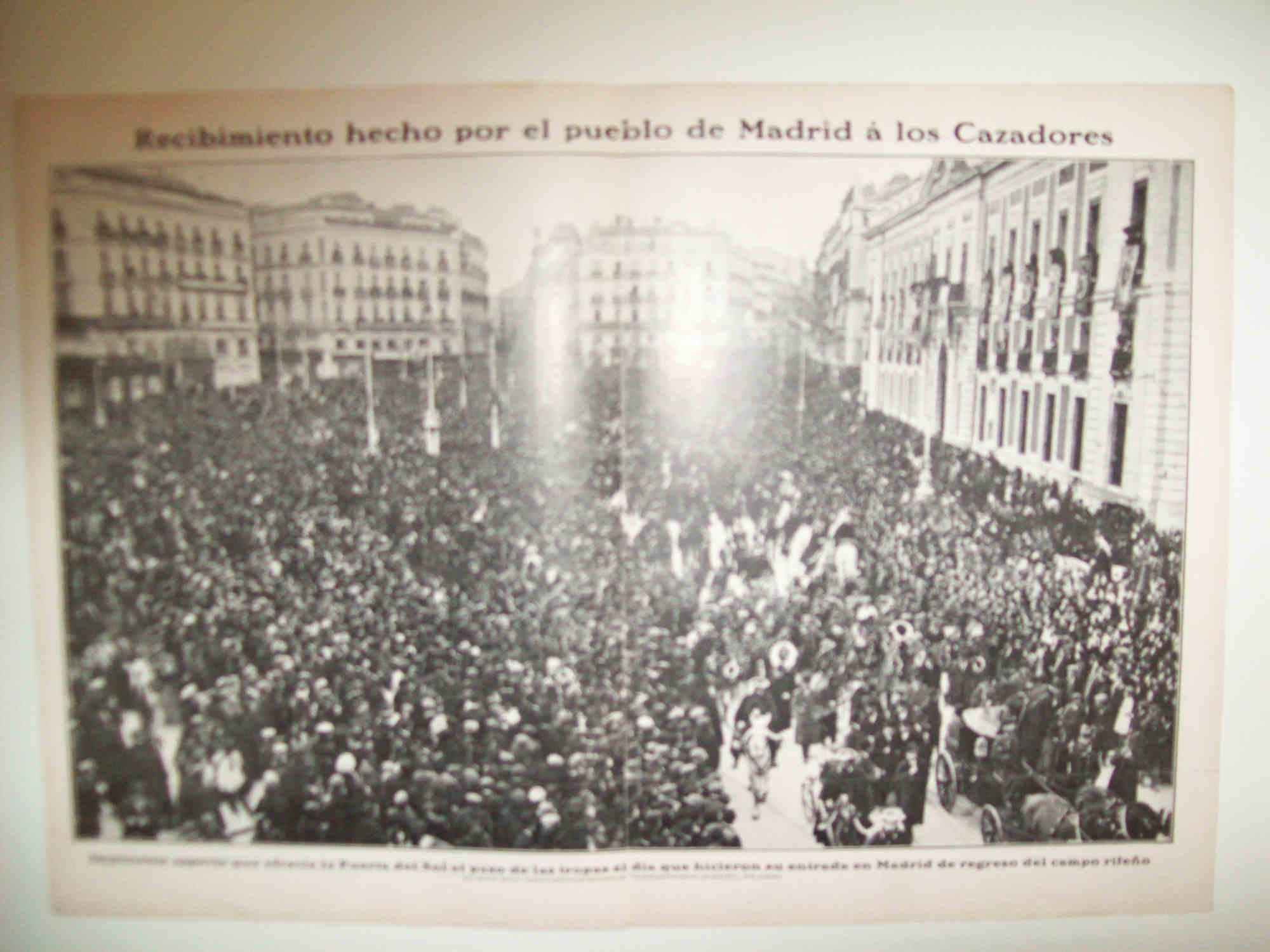 LAMINA 11652: Recibimiento de los Cazadores en Madrid