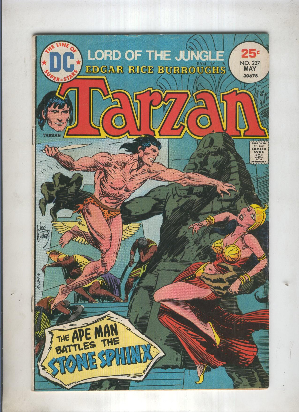 TARZAN LORD OF THE JUNGLE DC Numero 237: The apeman battles the Stone Sphinx