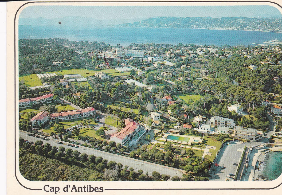 POSTAL B8913: ANTIBES: VISTA AEREA