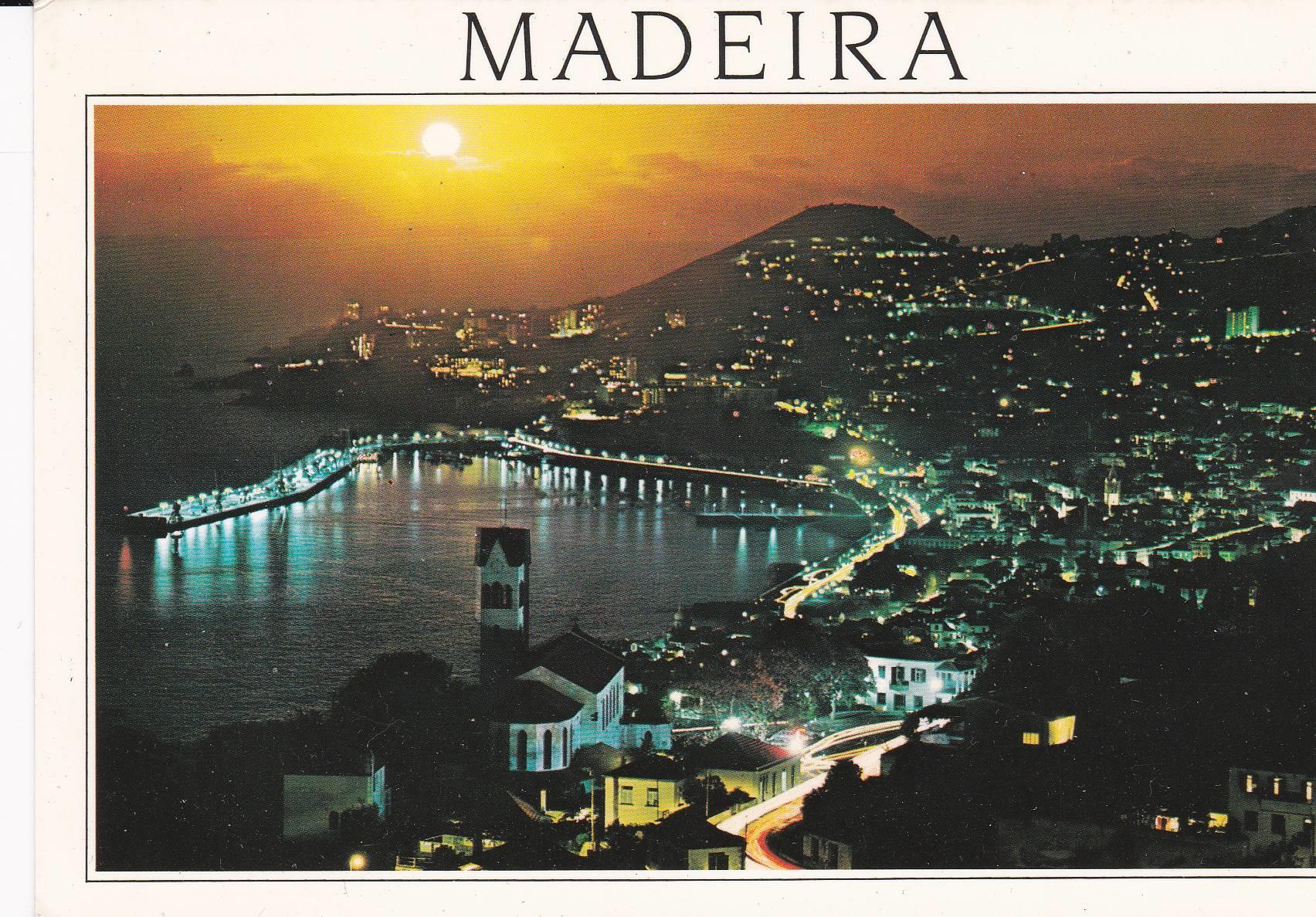 POSTAL B8917: MADEIRA: FUNCHAL