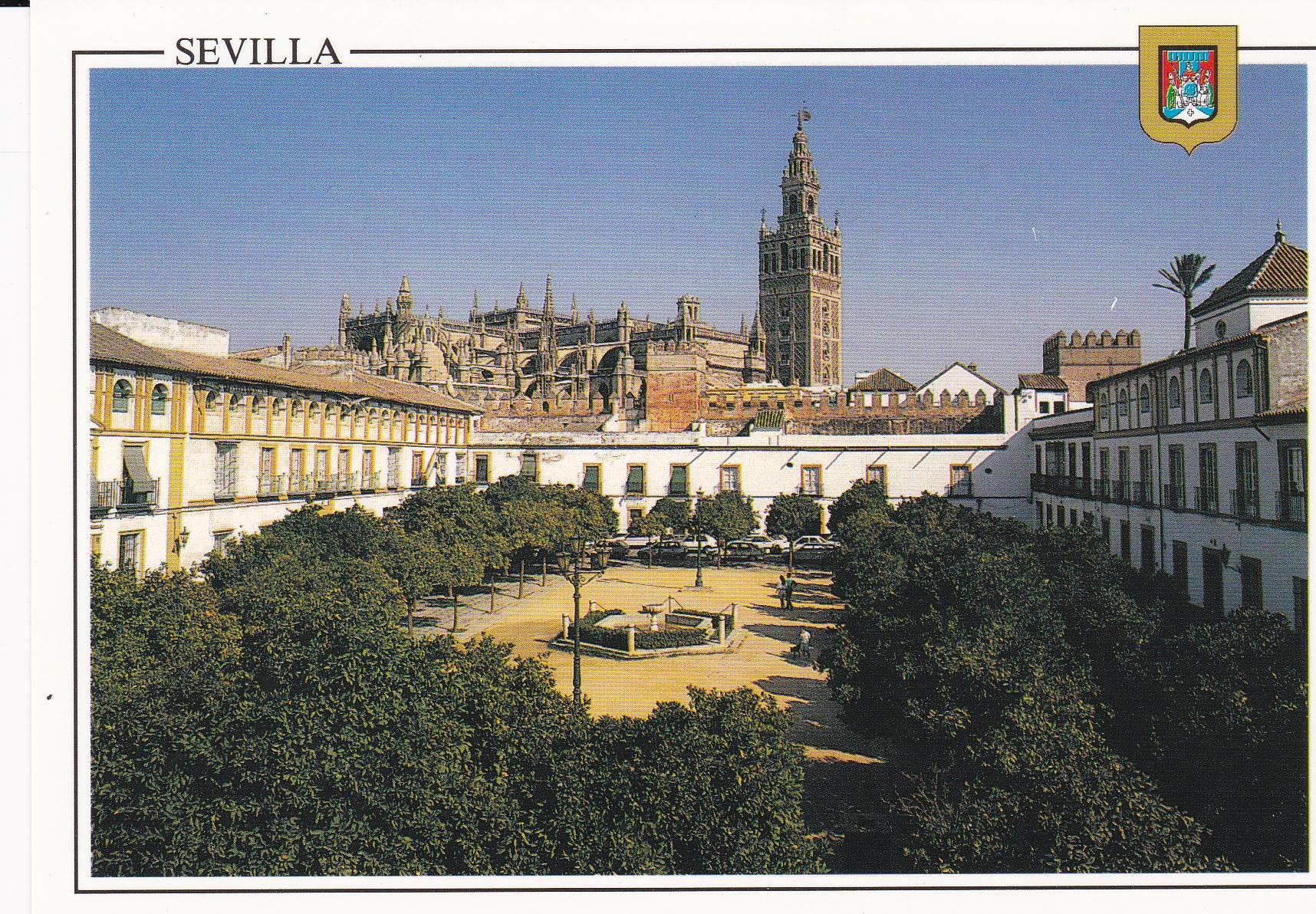 POSTAL B8962: SEVILLA: PATIO DE LAS BANDERAS