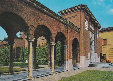 POSTAL B9032: PIACENZA: GALERIA RICCI ODDI