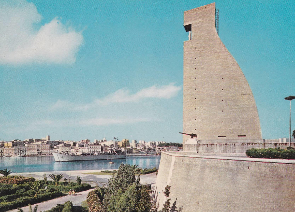 POSTAL B9140: BRINDISI: MONUMENTO MARITIMO DE ITALIA