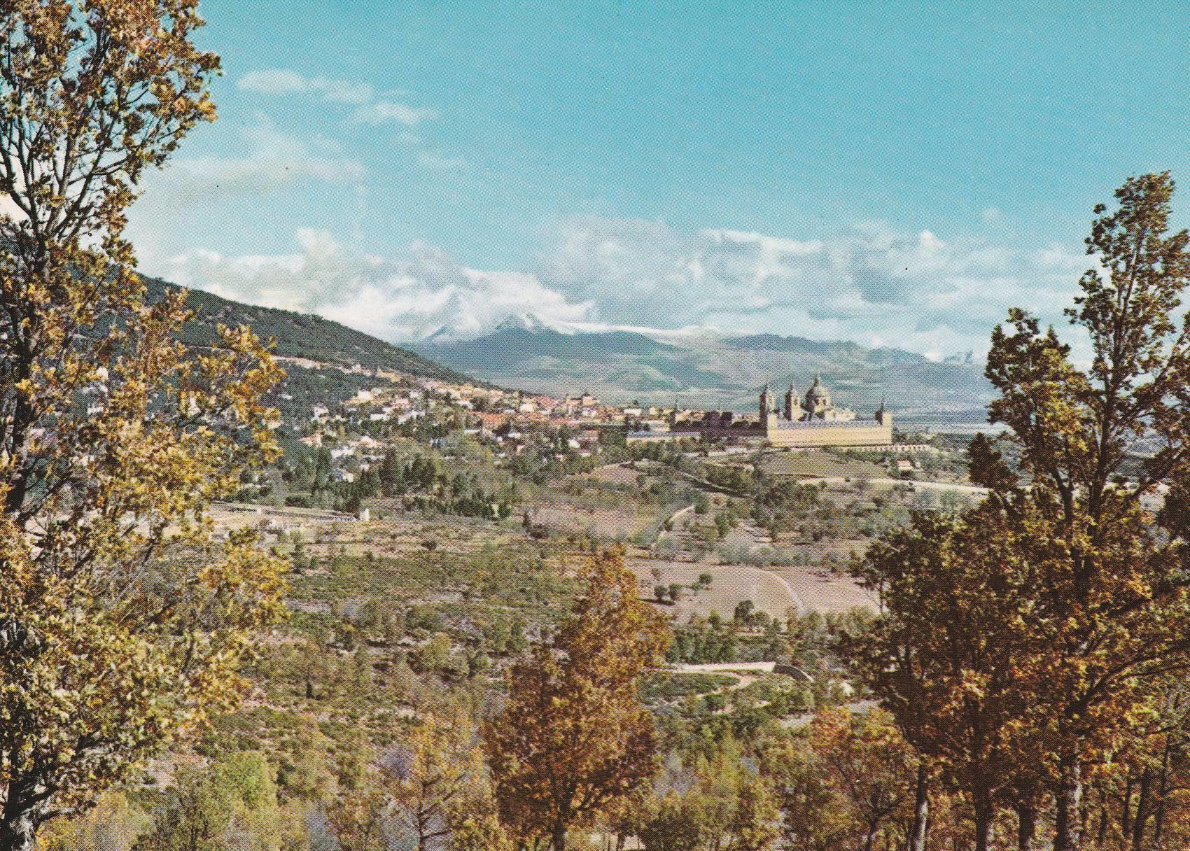 POSTAL B9211: EL ESCORIAL. VISTA AEREA