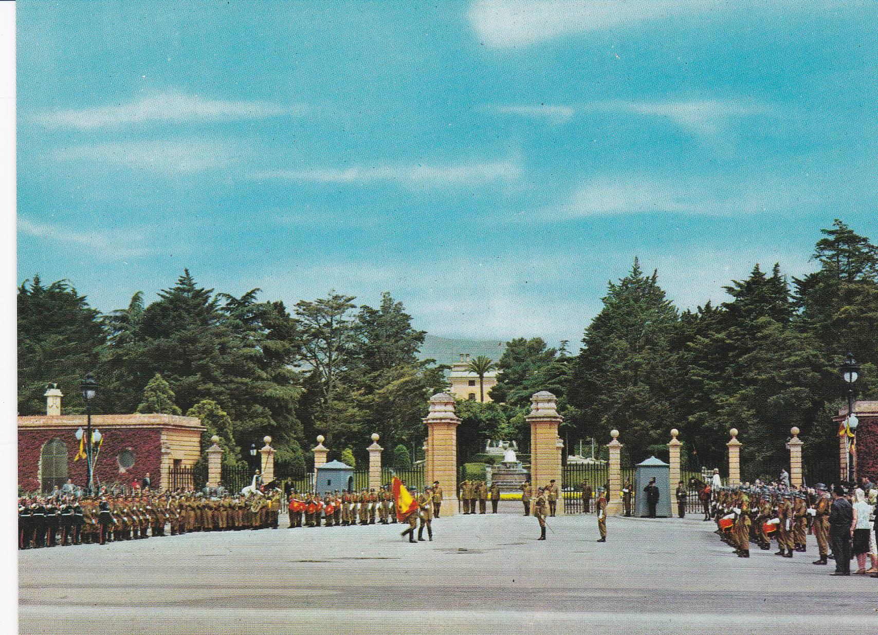 POSTAL B9233: BARCELONA: PALACIO DE PEDRALBES. GUARDIA