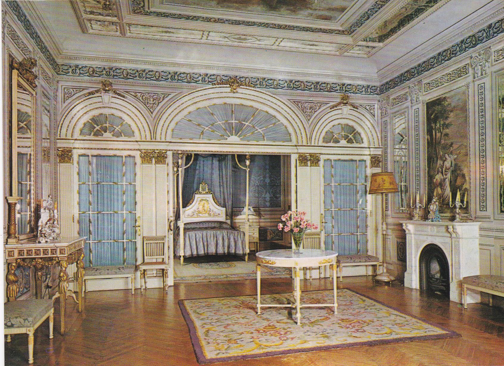 POSTAL B9239: BARCELONA: PALACIO DE PEDRALBES. DORMITORIO DE LA REINA