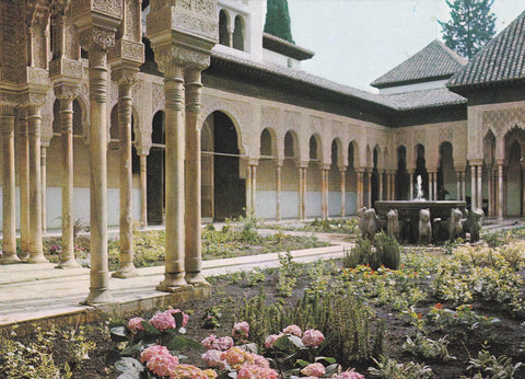 POSTAL B9260: GRANADA: LA ALHAMBRA. PATIO DE LOS LEONES