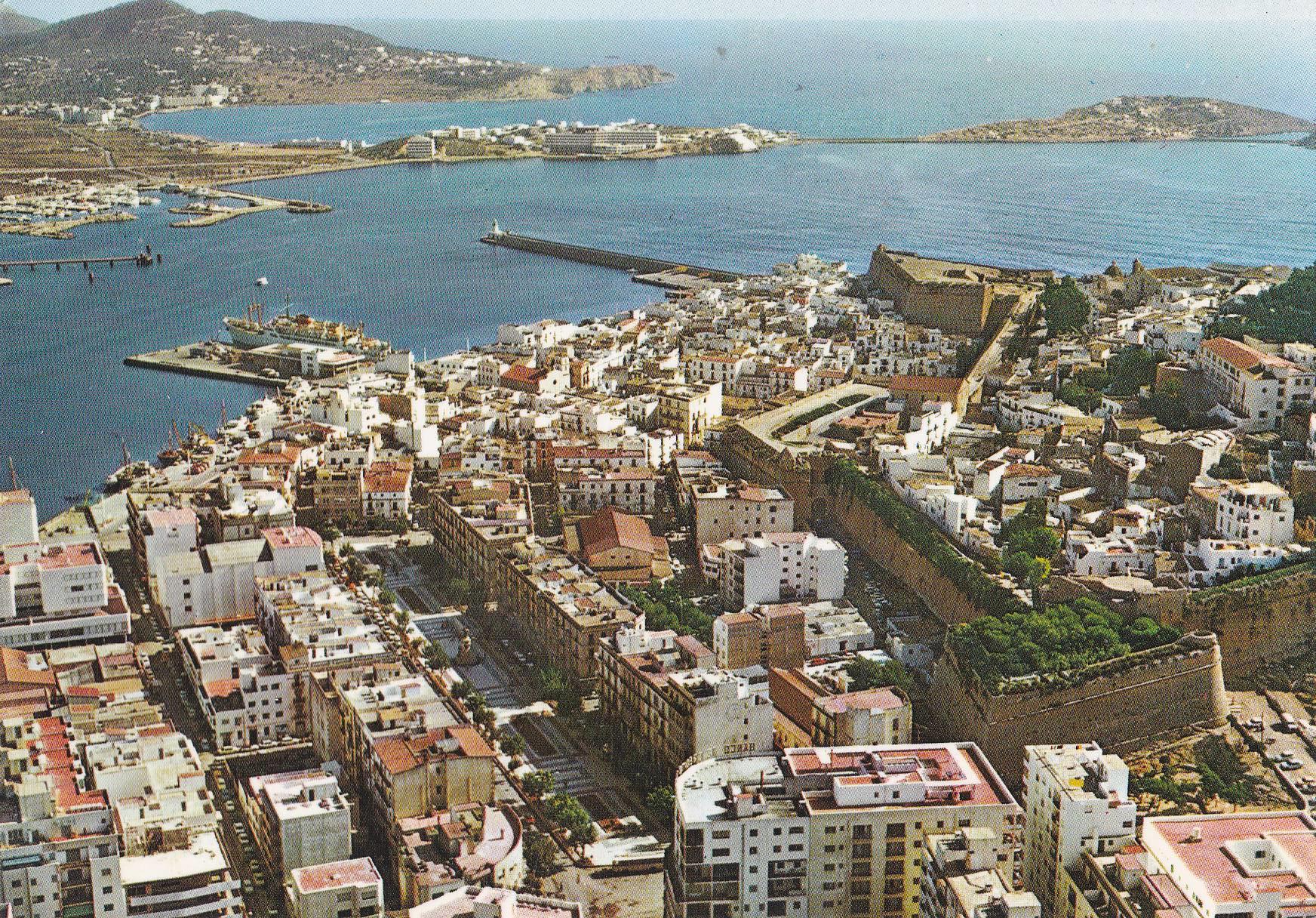 POSTAL B9467: IBIZA: VISTA DE LA CIUDAD