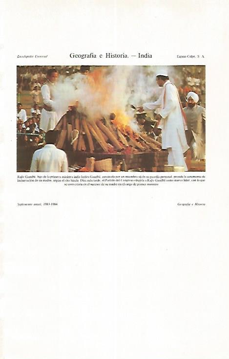 LAMINA ESPASA 31267: Incineracion de Indira Gandhi. Su hijo enciende la pira