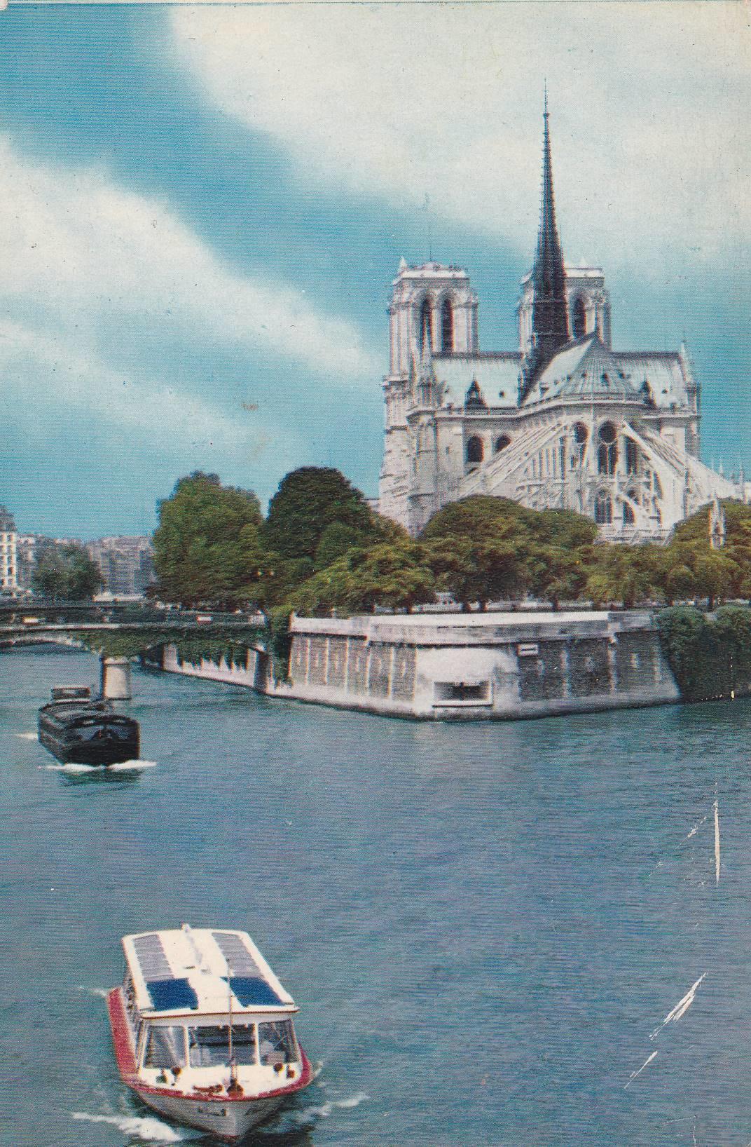 POSTAL B9612: PARIS: NOTRE DAME