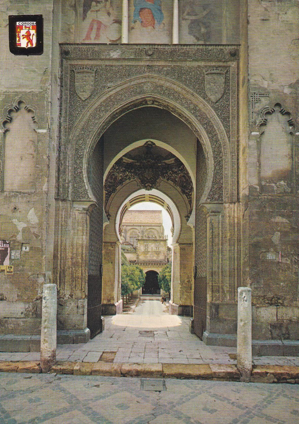 POSTAL B9686: CORDOBA. MEZQUITA. CATEDRAL. SX