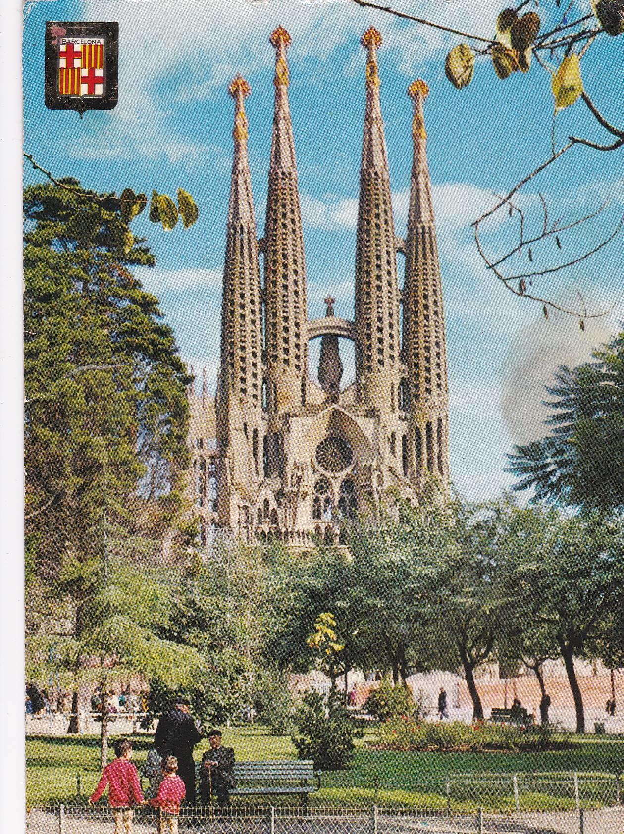 POSTAL B9924: BARCELONA: SAGRADA FAMILIA