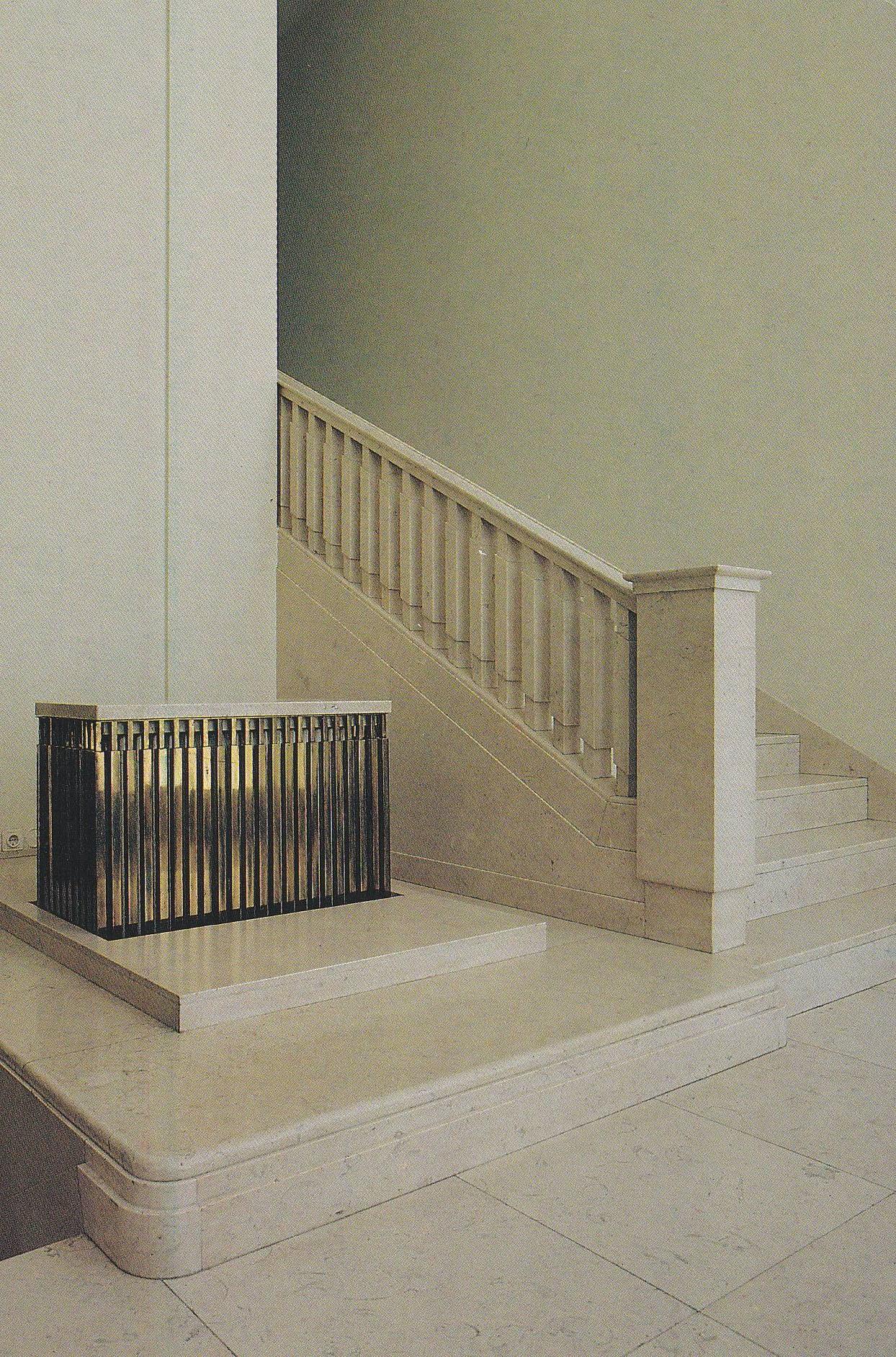 POSTAL B10297: PORTUGAL: FUNDACION DE SERRALVES. DIVERSOS ASPECTOS