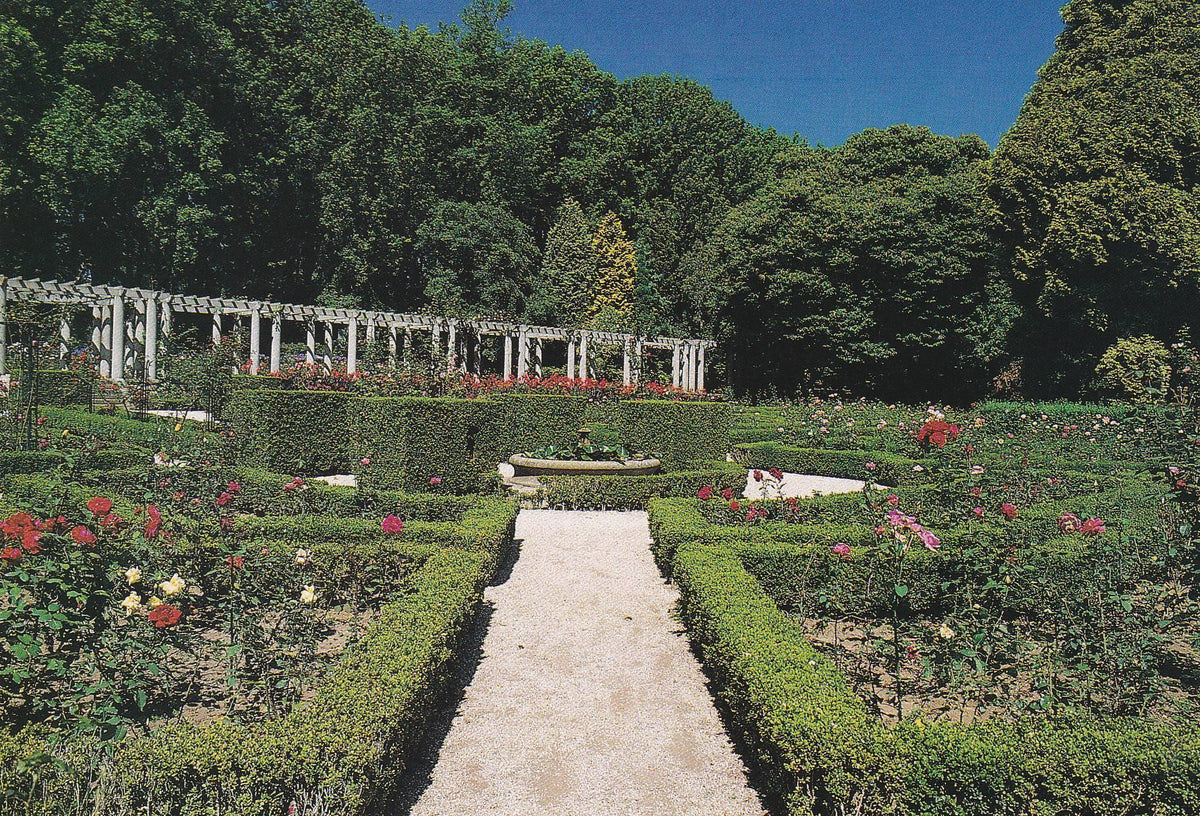 POSTAL B10305: PORTUGAL: FUNDACION DE SERRALVES. DIVERSOS ASPECTOS