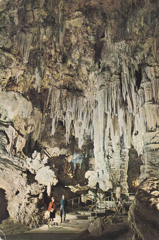 POSTAL B10312: MALAGA: CUEVA DE NERJA. DIVERSOS ASPECTOS