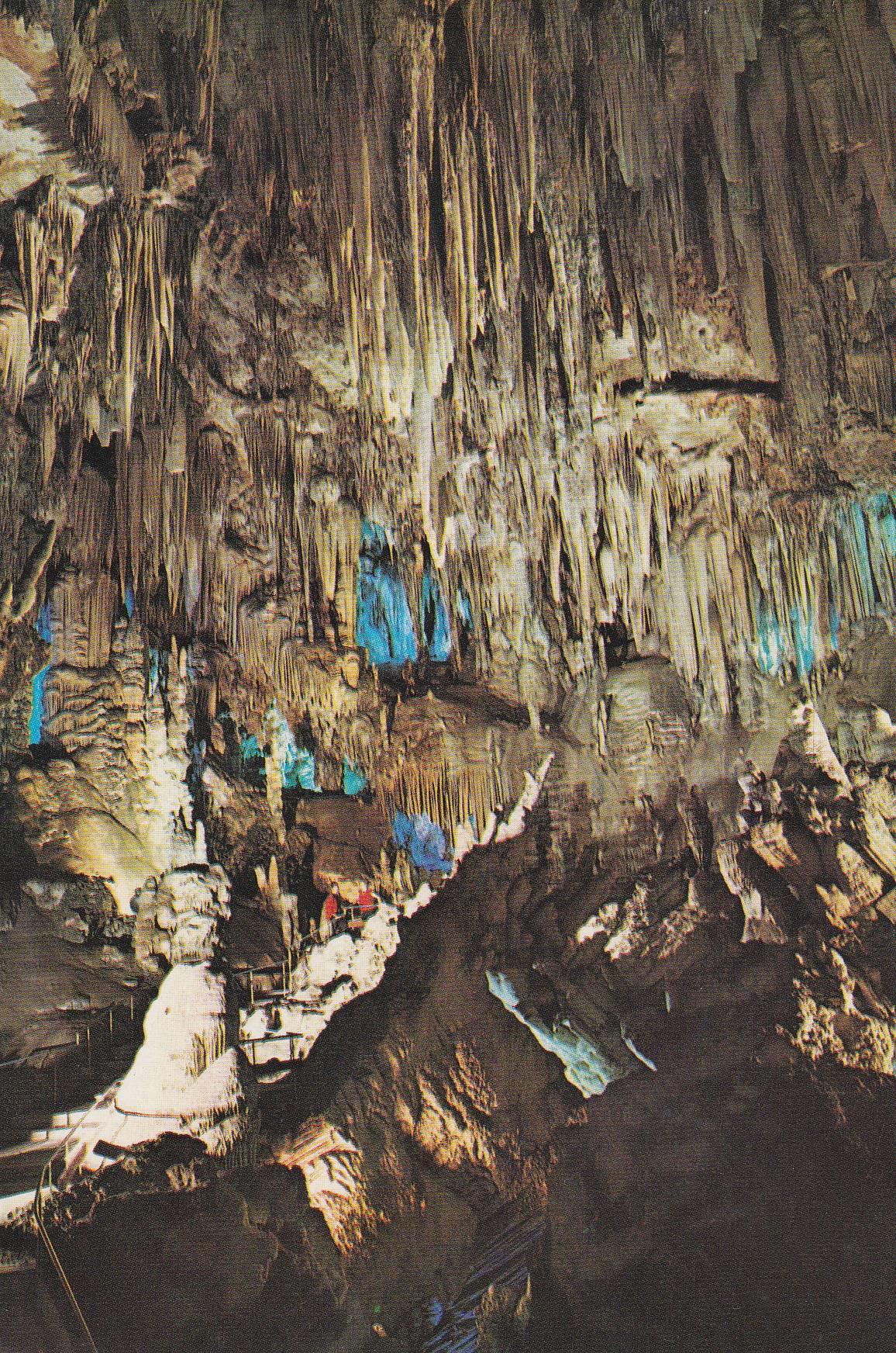 POSTAL B10324: MALAGA: CUEVA DE NERJA. DIVERSOS ASPECTOS